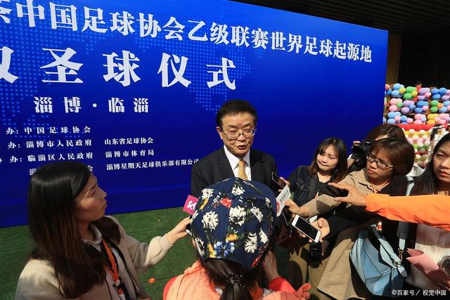 龙赛罗：若我是维尼修斯，看到迪奥曼德的表现会感受到压力